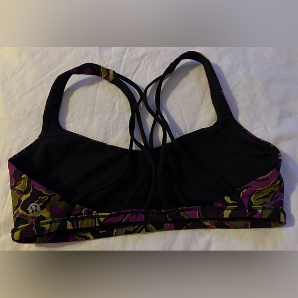 Lululemon Free To Be Zen Bra in Mini Boom Bloom Chartreuse Green Aurora / Black - Picture 7 of 10